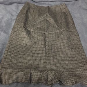 J McLaughlin Oliver Black Check Ruffled Hem Skirt